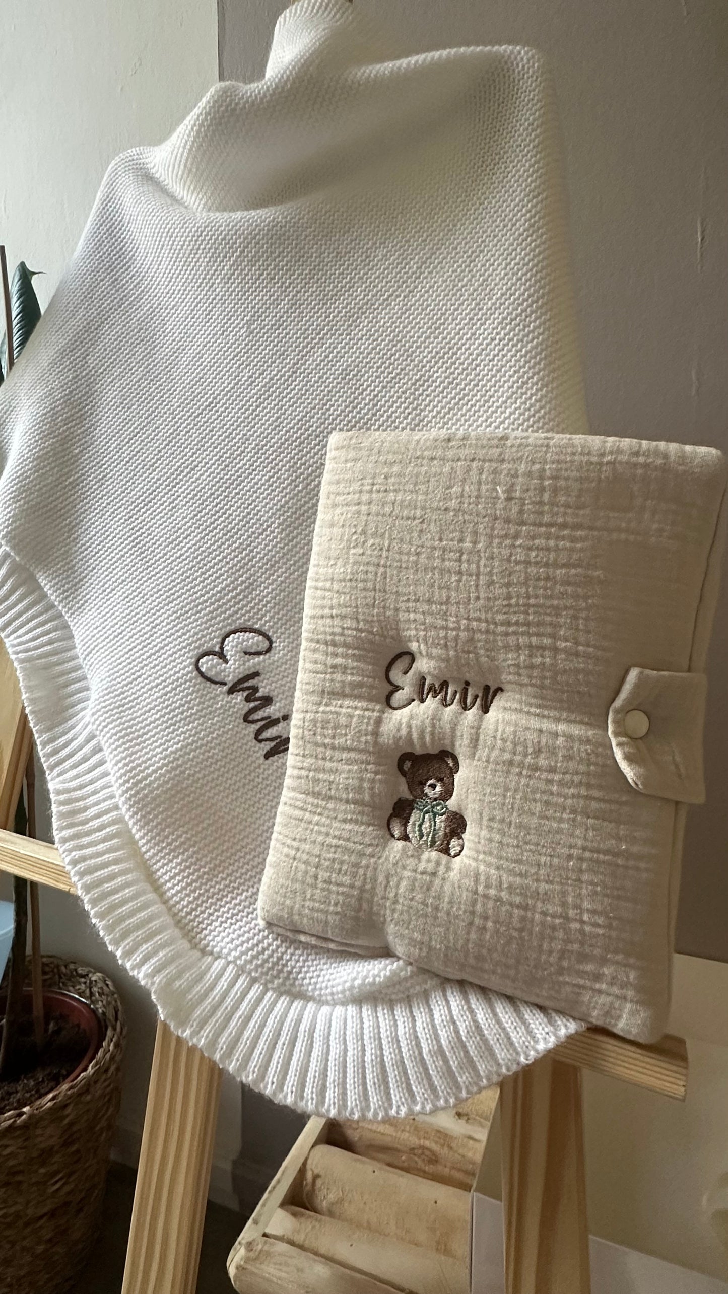 Coffret Naissance Brodé