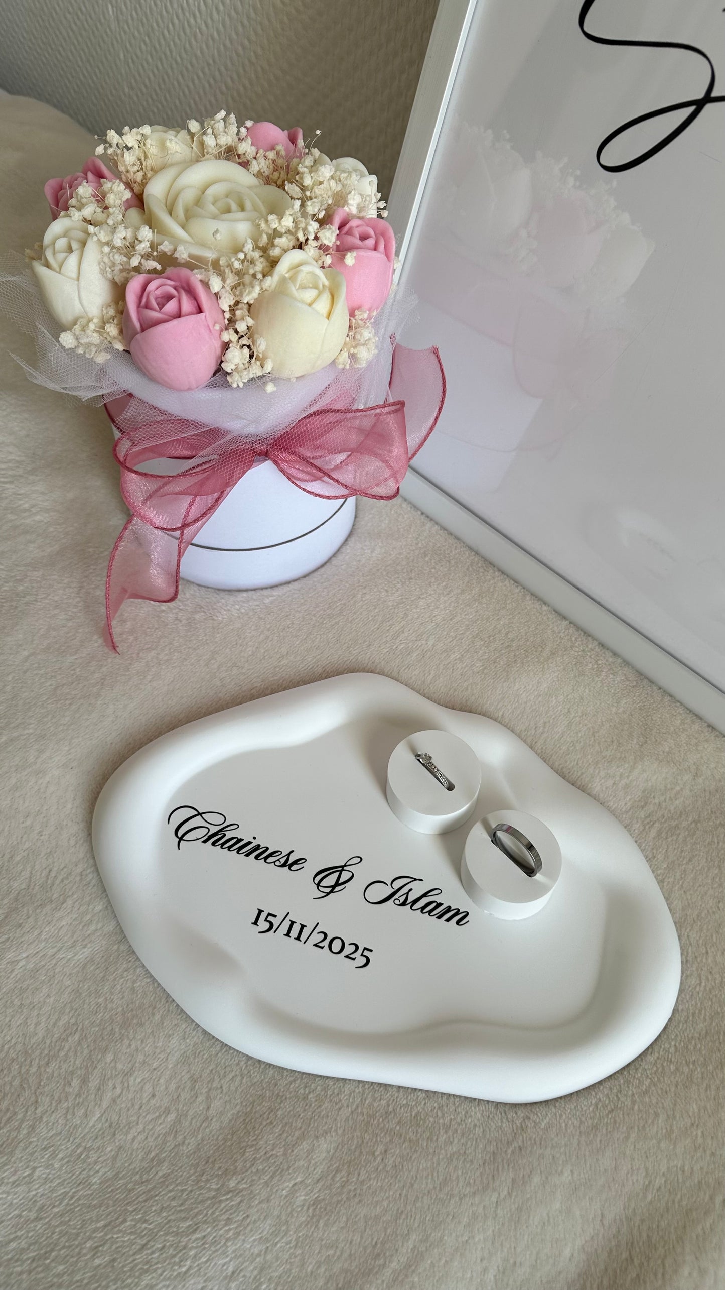 Porte-Alliance en plâtre